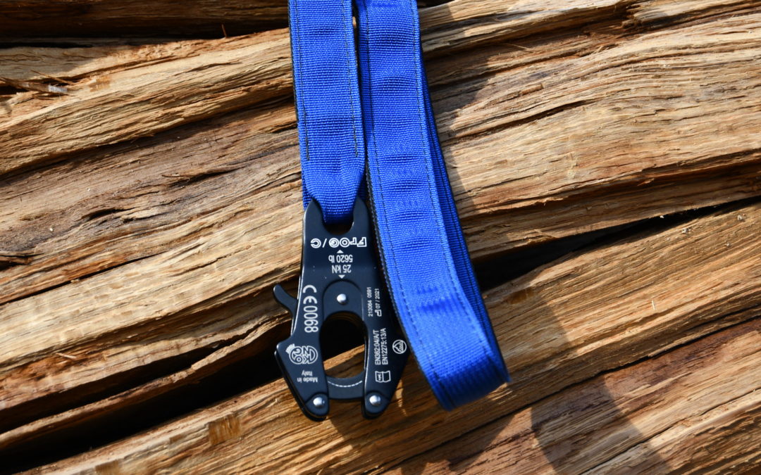 Tactipup Extreme Tactical Leash (Frog Clip) – An Honest Review